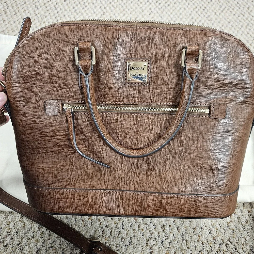 Dooney & Bourke Saffiano Domed Zip‎ Satchel Bag Brown Leather Detachable Strap